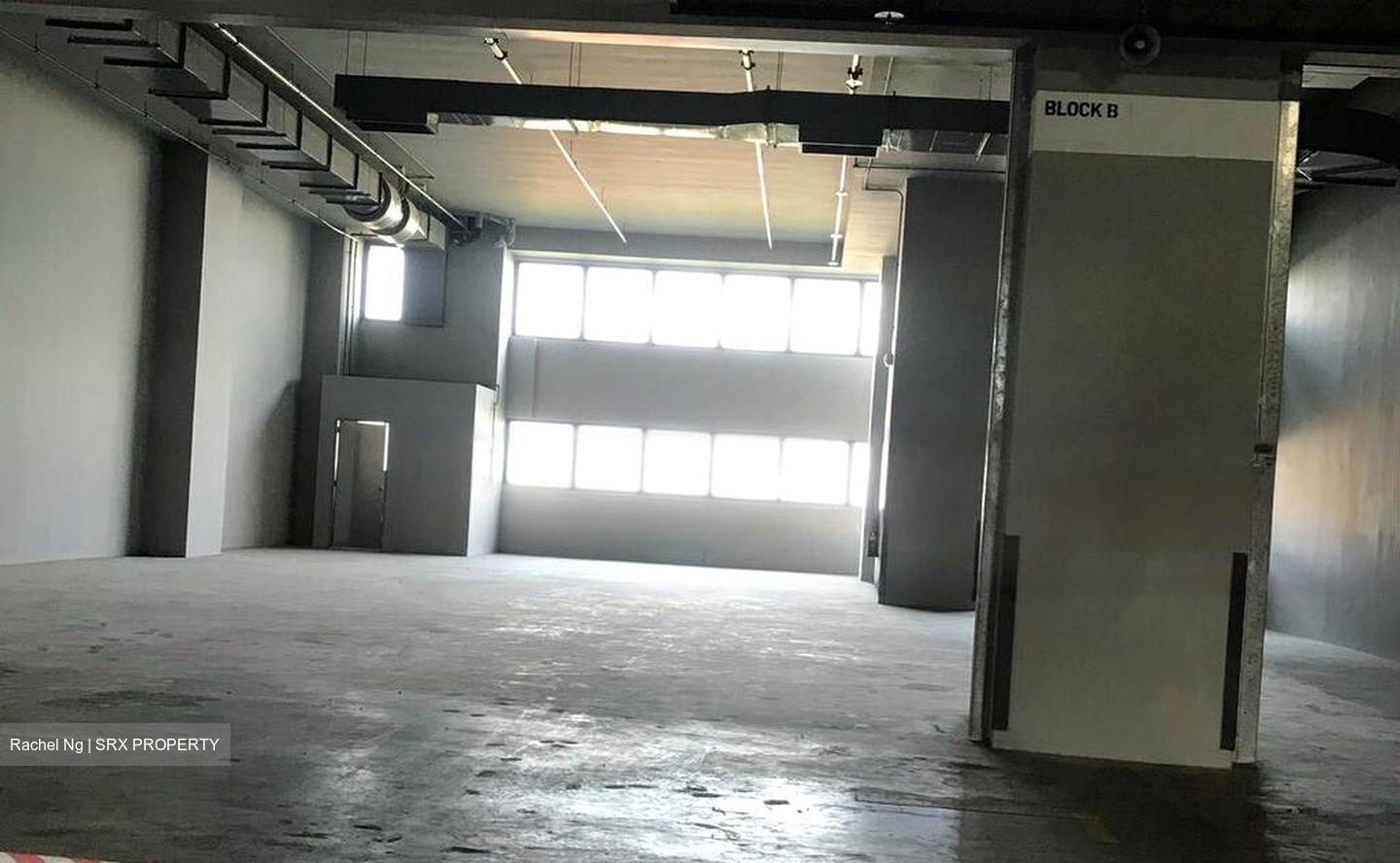Carros Centre (D25), Factory #481547661
